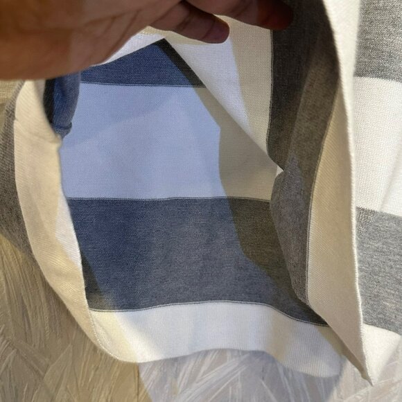 ✨Pink Rose Size L Cute Gray & White Striped Cowl Neck Sweater New ✨ - Picture 5 of 8